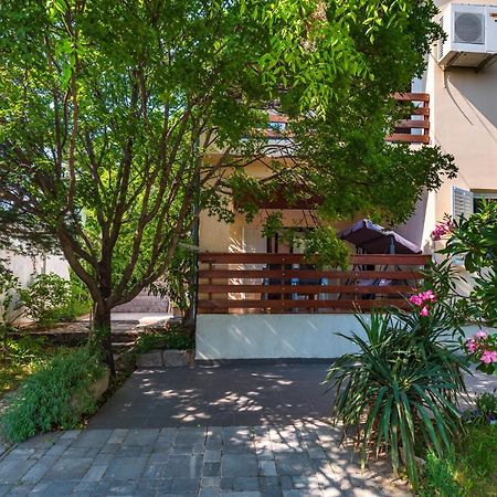 Vacation House Anna Karlobag Dış mekan fotoğraf