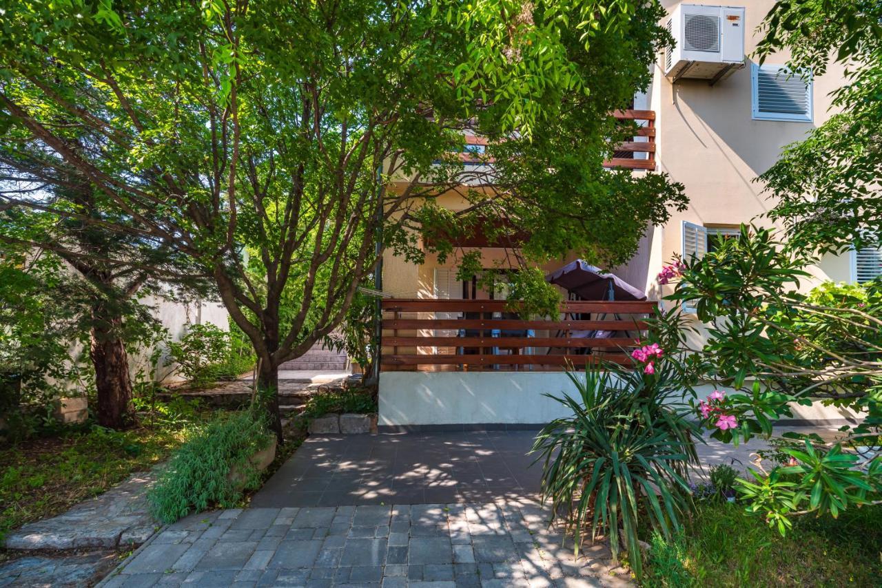 Vacation House Anna Karlobag Dış mekan fotoğraf