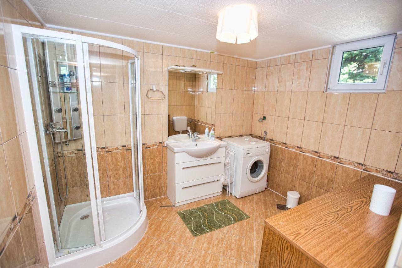 Vacation House Anna Karlobag Dış mekan fotoğraf