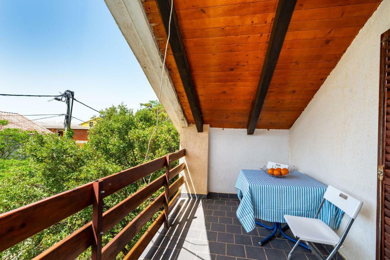 Vacation House Anna Karlobag Dış mekan fotoğraf