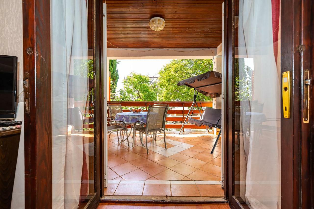 Vacation House Anna Karlobag Dış mekan fotoğraf